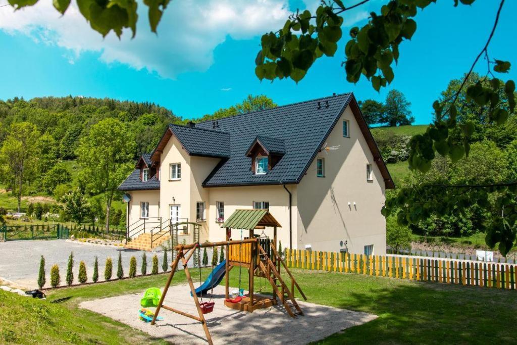 Roza Sudetow Apartamenty Duszniki Zdrój Extérieur photo